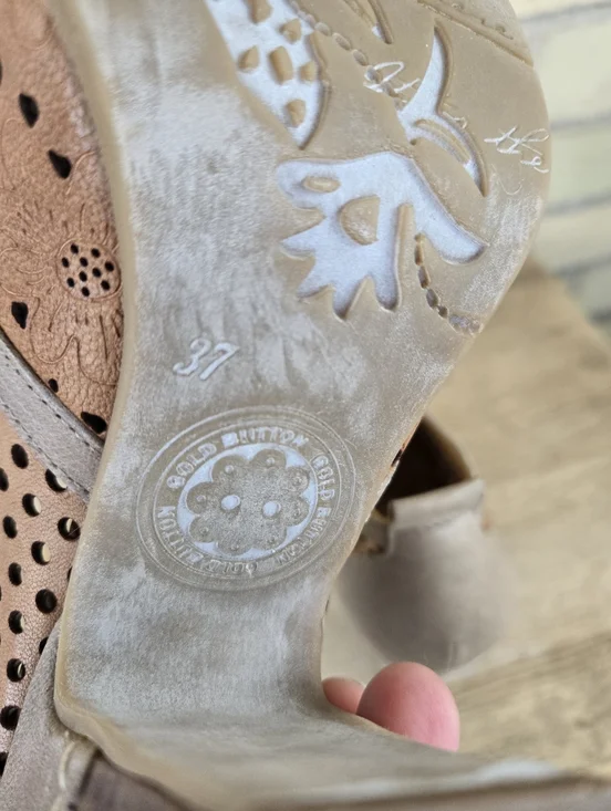 Gold Button Heels - Picture 8 of 11